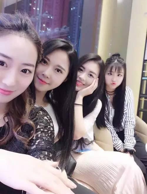 大姐惊人的手速图片,大姐手速