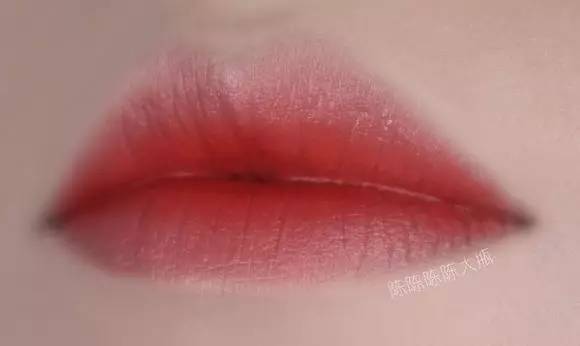 魅可mac好看的色号,魅可mac三色高光使用方法