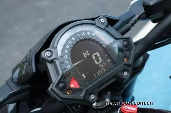 川崎z1000abs对比z1000r,2017款川崎z900有没有abs