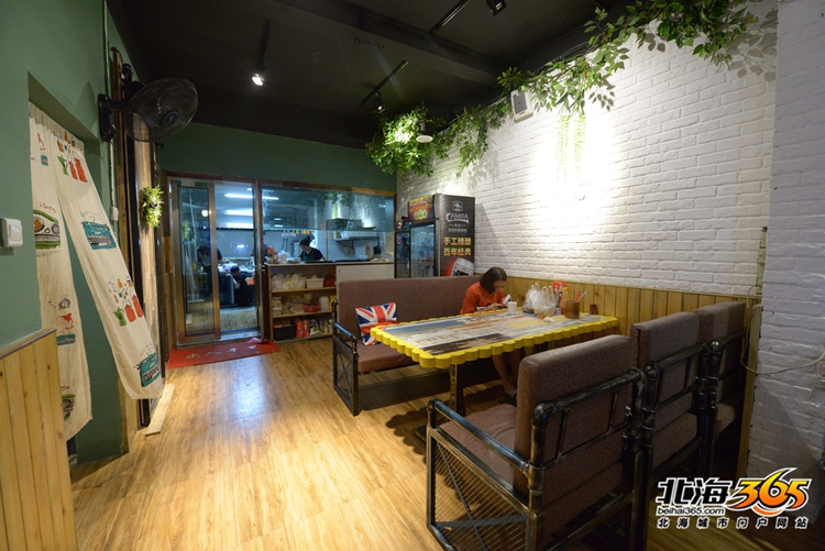 美丽的越南沙巴小镇,越南风情海洋小镇