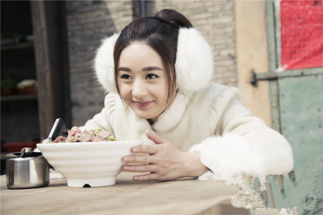 赵丽颖从一个土妞逆袭成女神,赵丽颖是怎样一步步成为女神的