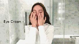 男生脸上长痘痘咋办用什么化妆品,男生脸上长痘痘怎么办用什么药