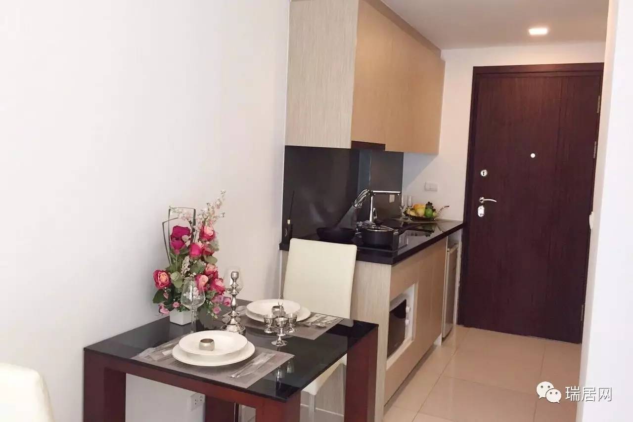 泰国芭提雅海边木屋酒店,芭提雅thebase公寓