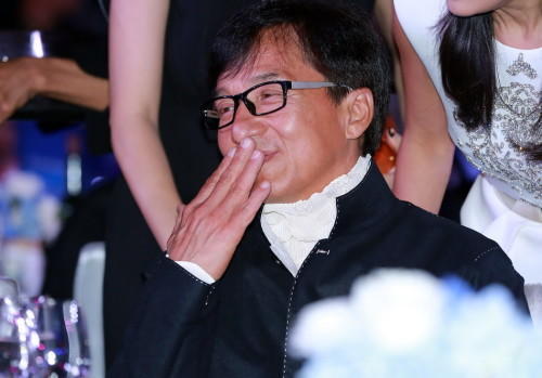 鹿晗抱关晓彤亲吻戏,迪丽热巴和鹿晗高甜片段