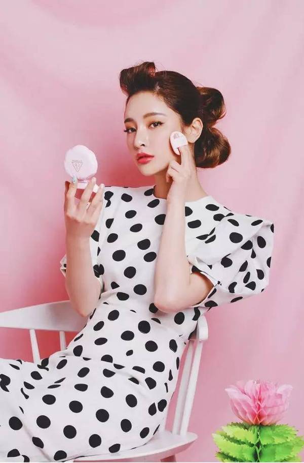 3ce新品纯欲柿红试色,3ce经典热卖三件套