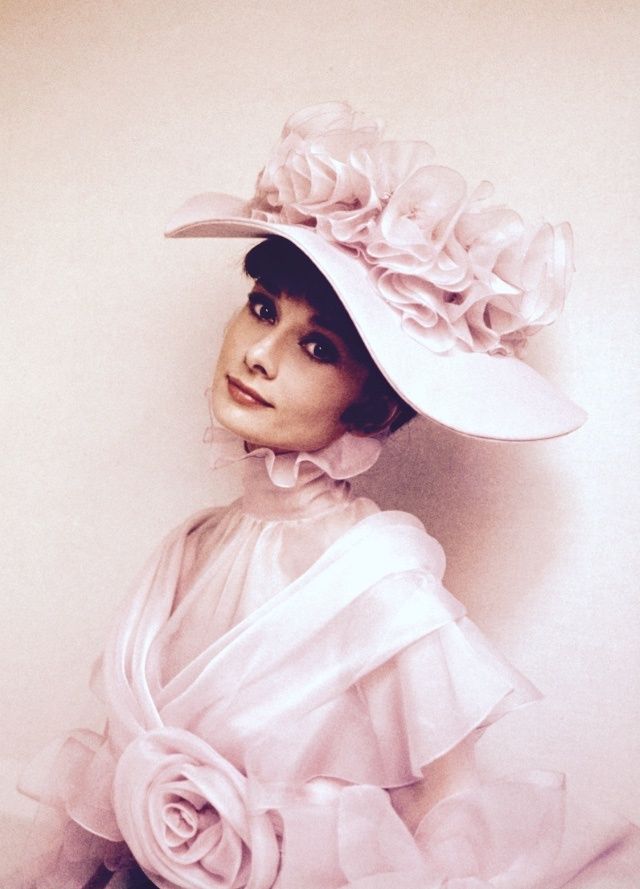 最经久的美在气质而非美貌！