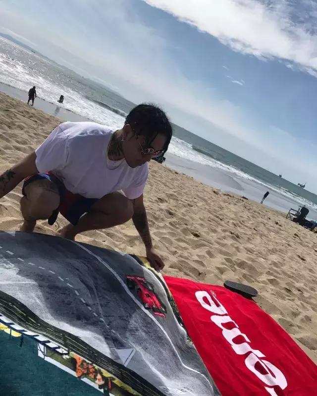 头条｜除了GD，他才是韩国嘻哈圈最会穿衣男人！