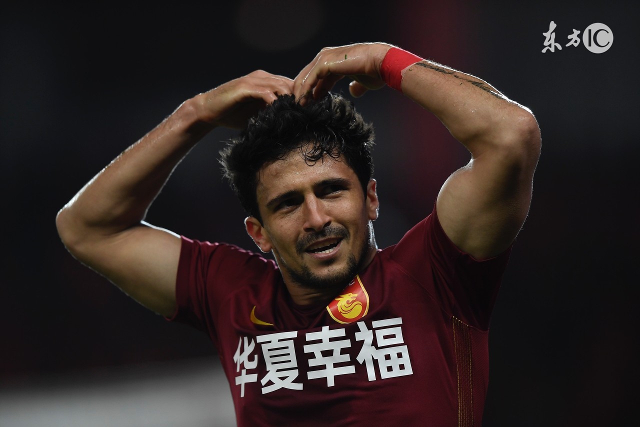 浩克中超第一球,浩克中超首秀