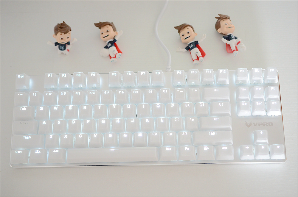 晶莹剔透的冰晶,蓝色冰晶效果