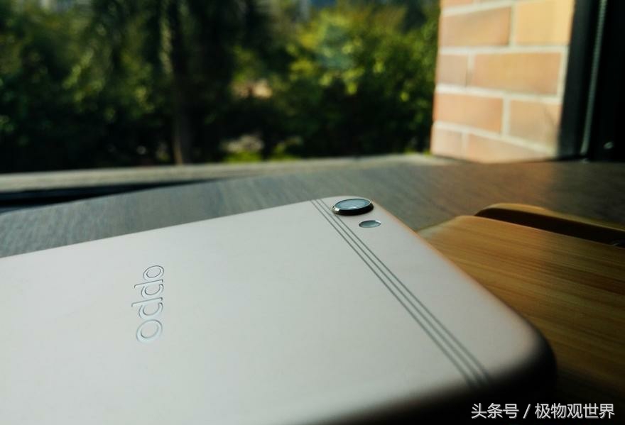 买一台oppor9s多少钱 (oppor9s一开始卖多少钱一台)