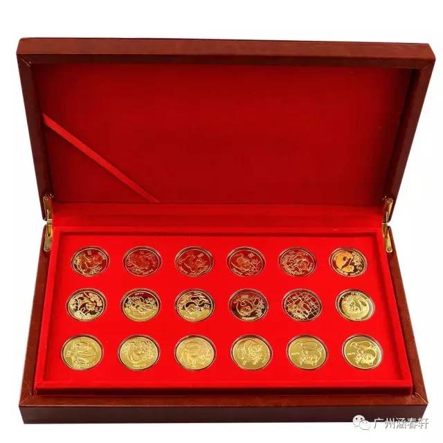 国宝熊猫盛世珍藏大全套价值,国宝熊猫纯银珍藏版纪念币一套