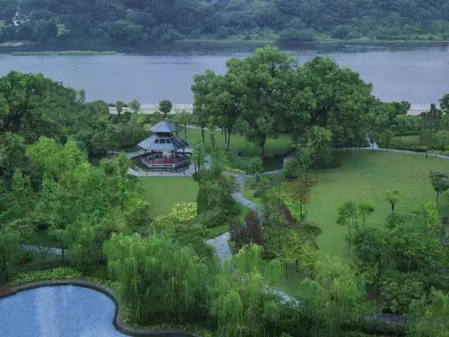 桂林两江四湖附近哪个酒店比较好,盘点桂林十大顶级酒店