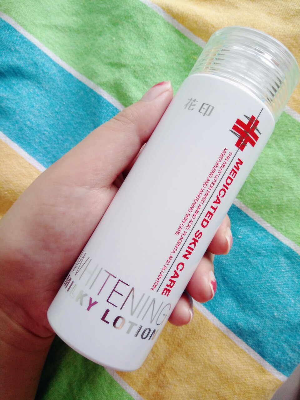 分享一下你自用的护肤品吧,有哪些好用无限回购的护肤品