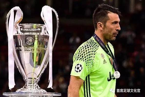 世界足坛大满贯分别是哪几位,盘点足坛大满贯38人