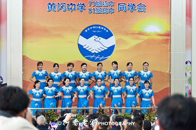 高考对我们来说是小菜一碟，黄冈中学真有那么虐人吗