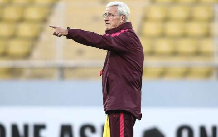 国足3比1战胜叙利亚里皮,国足进球后球迷激动