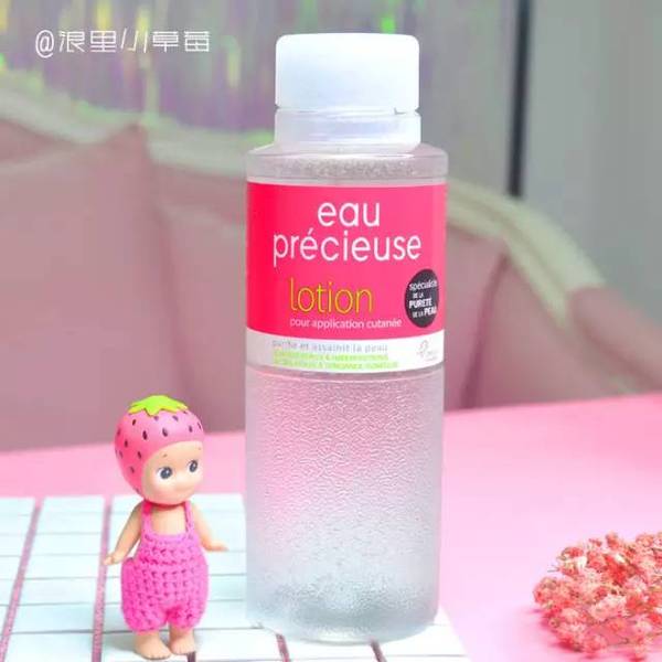 油痘肌毛孔粗大用什么护肤品,油皮痘肌毛孔粗怎么调理