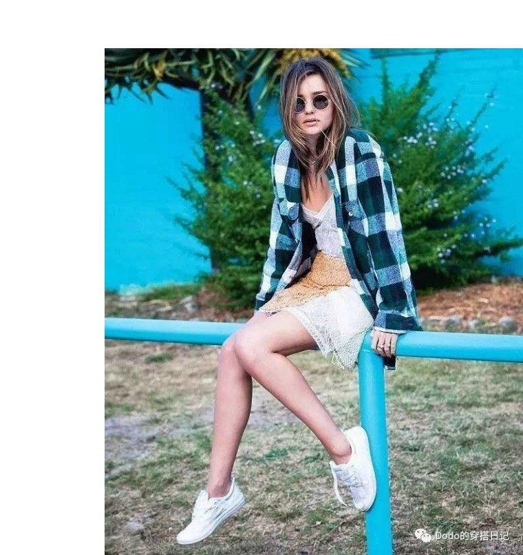 潮流轻奢小白鞋百搭时尚休闲,潮流休闲复古小白鞋