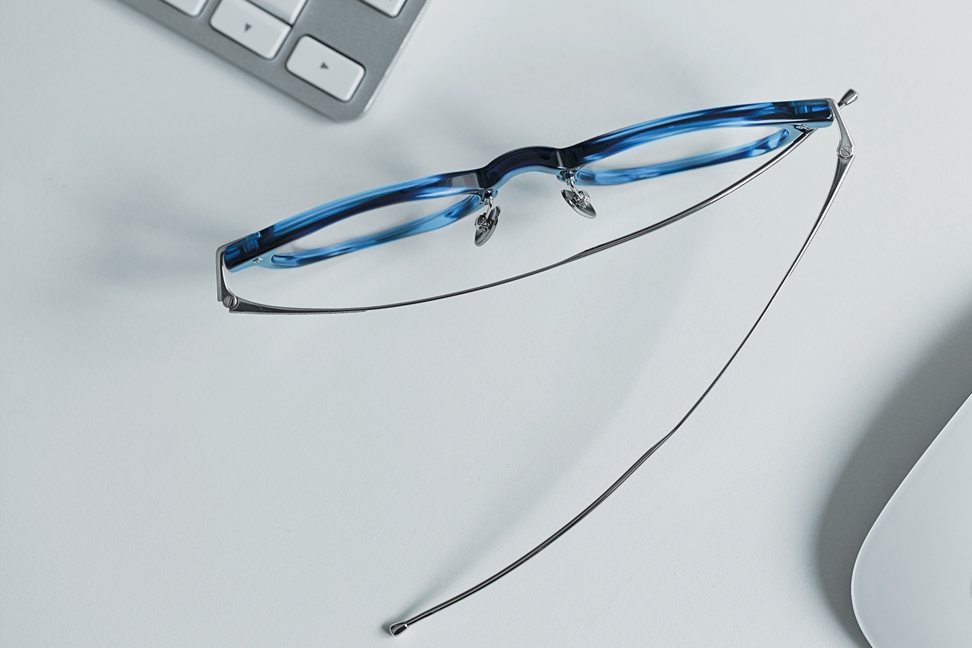 喜欢大片感眼镜的朋友不要错过！Mr.GentlemanEyewear新款限量发售！