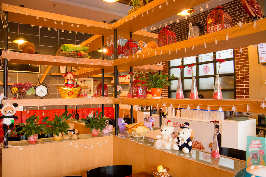 炸鸡控请抱紧我,wuli都教授代言的炸鸡店来啦~