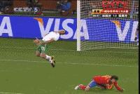 足球场上那些假摔瞬间,足球史上最佳假摔