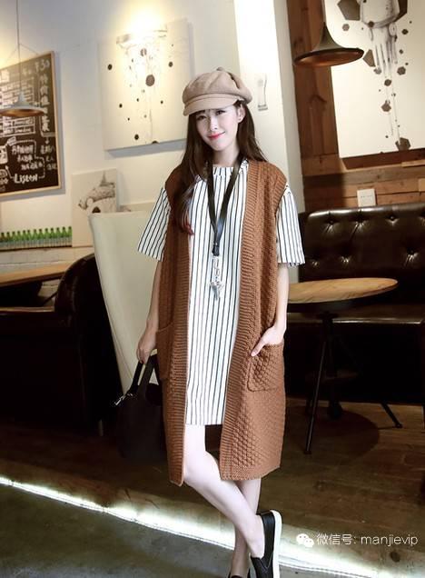 韩系外套穿搭 (深秋冬季韩系针织外套穿搭)