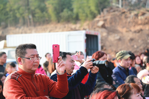 放歌巴中决赛冠军,巴中唱歌比赛现场