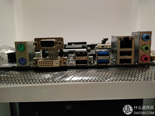 主打网咖市场和外观*党**---HKCX320（轻度测评）