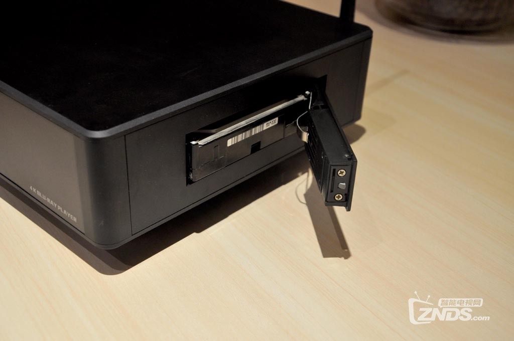 芝杜z1000pro和开博尔q10哪个好,开博尔8k评测