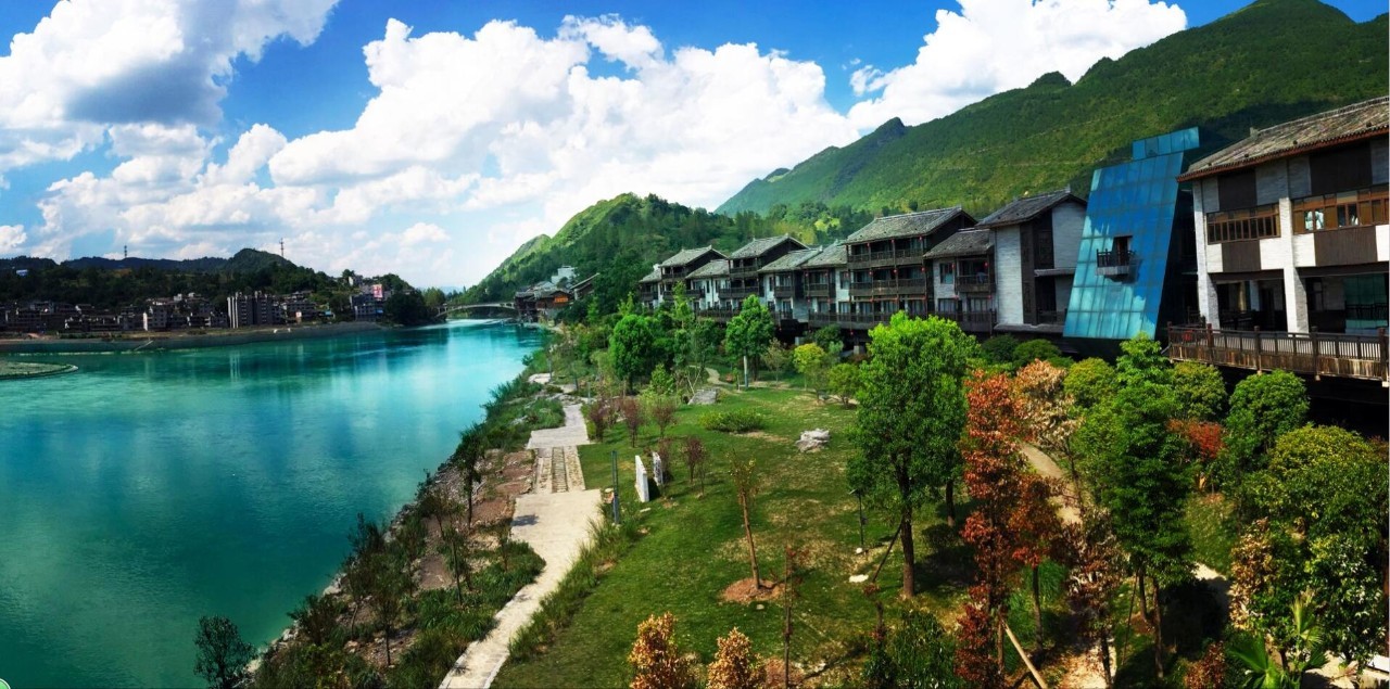 不错的黔江康养项目 (黔江金山国际康养旅游度假区)