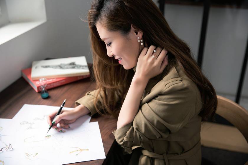 每个女人一生都要有一件珍珠首饰,女人一定要有一件珍珠首饰