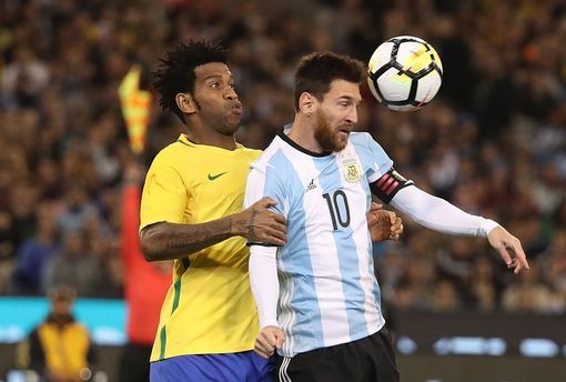 巴西vs阿根廷内马尔vs梅西,阿根廷1-0胜乌拉圭梅西控球