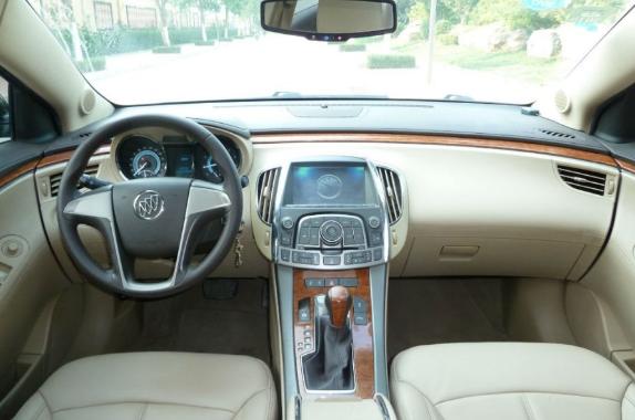 12款别克2.4自吸君越,12款君越2.4排量豪华版测评