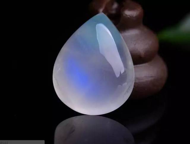 月光石海珍珠,月光石解读