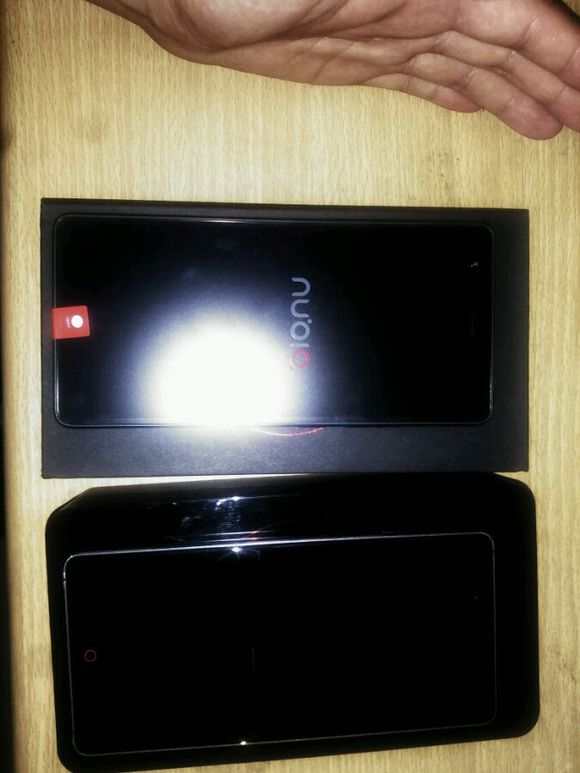 努比亚z17上手评测视频,努比亚z17无边框摄影机评测