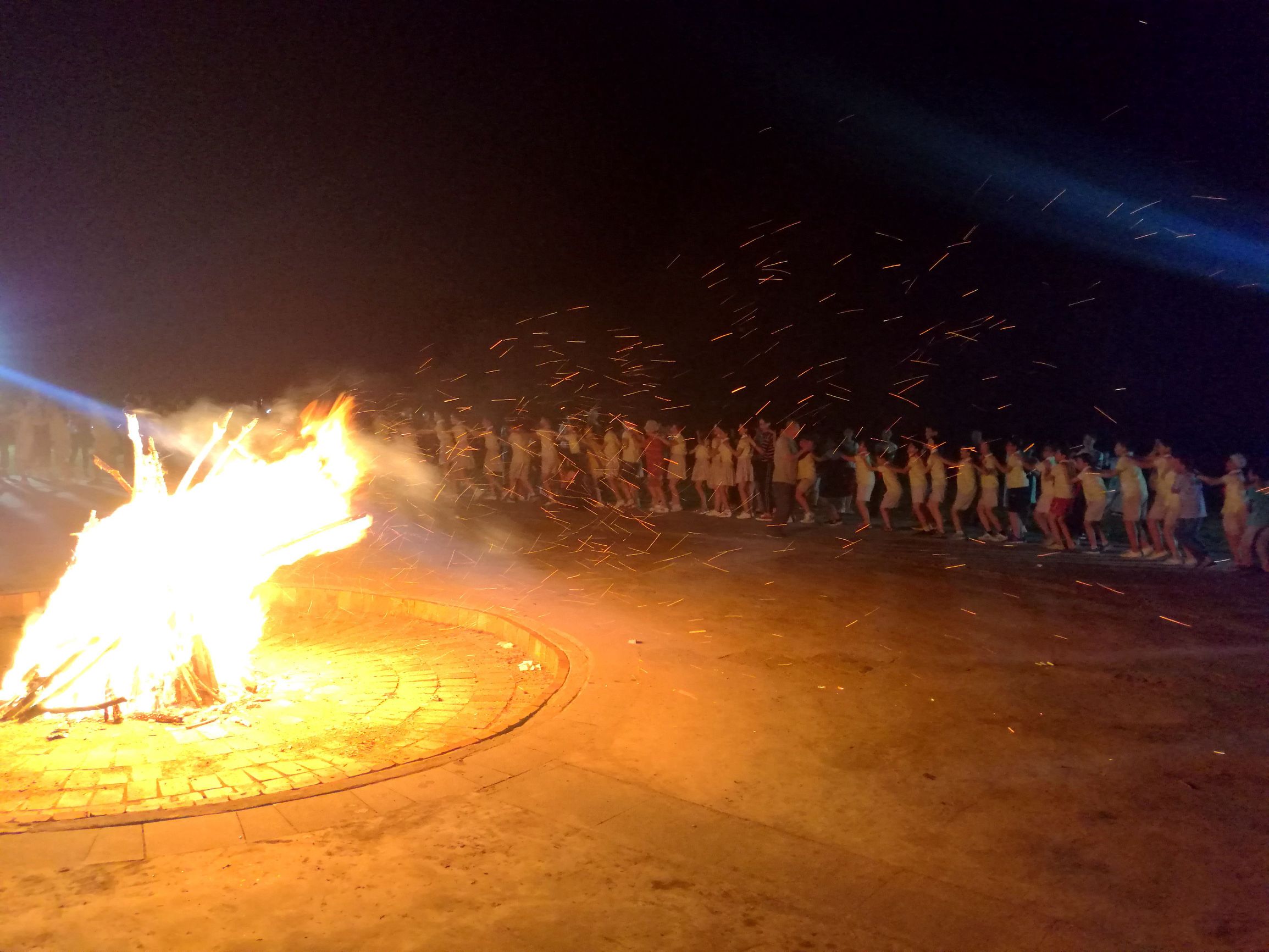 去圣井山，我们来做游戏达人