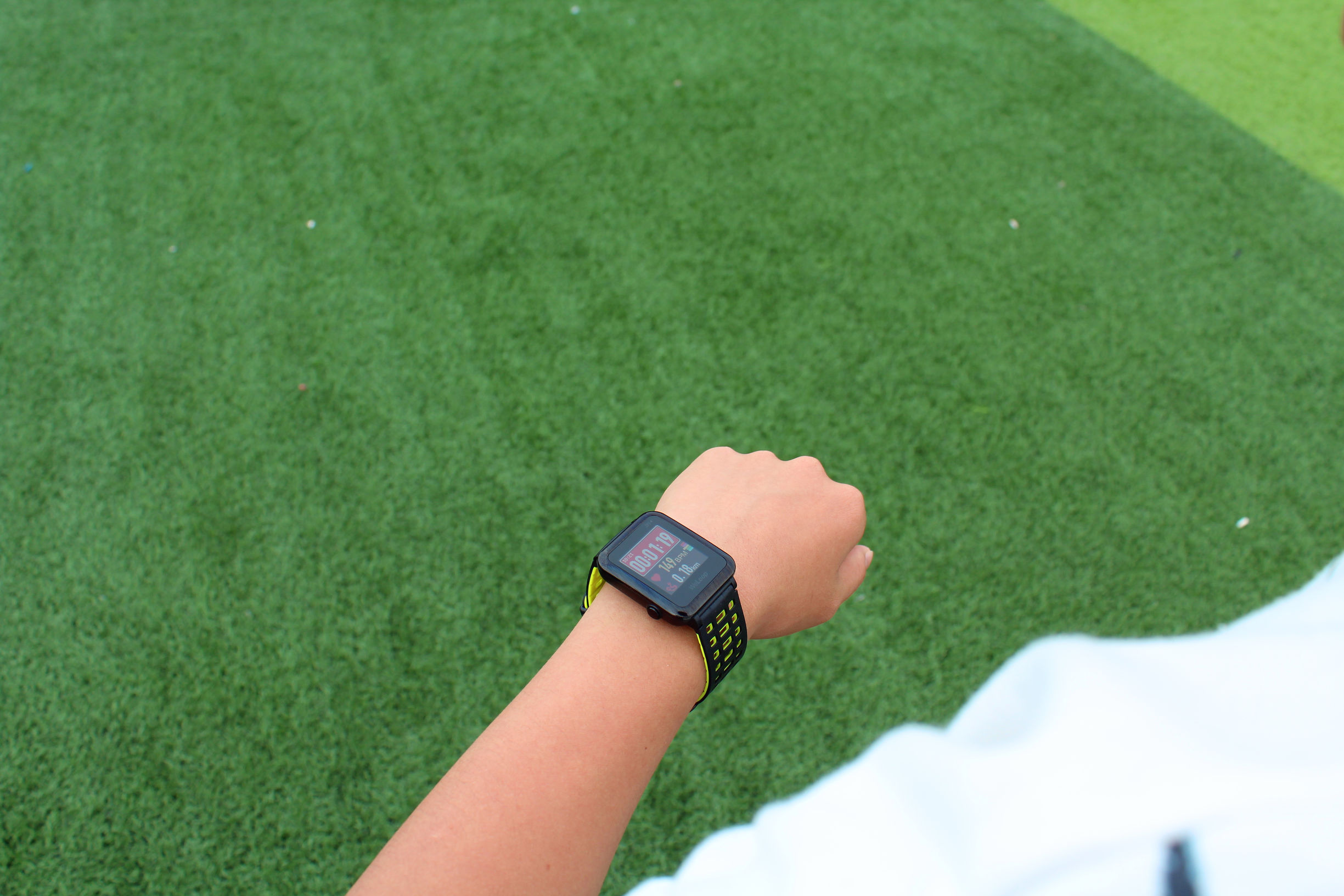 GPS+防水+超长续航=既便宜又好用的唯乐Hey3S