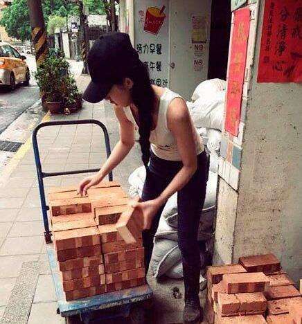 韩服dnf格兰迪搬砖收益,dnf90格蓝迪搬砖职业