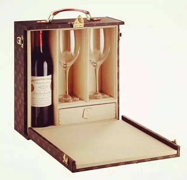 lv个性化定制产品是什么意思,lv个性化定制包包