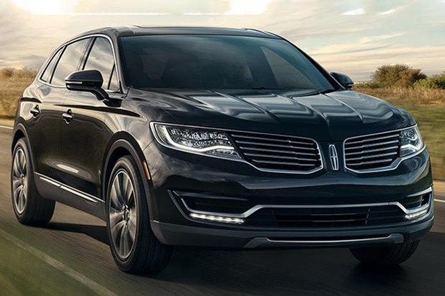 右舵车和左舵车哪个更安全,为什么汽车有左右舵方向