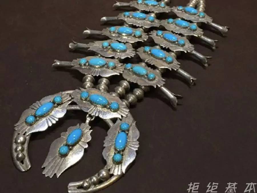 管他是羽毛还是叶子，一块银坨子凭什么比金还贵？