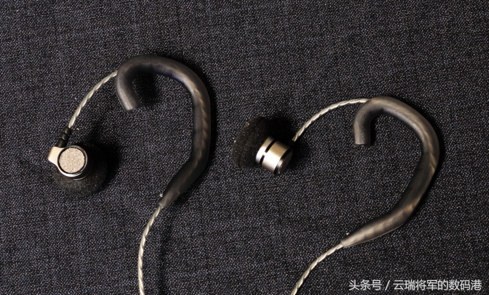 曾经和阿思翠耳机齐名的国产耳机,阿思翠降噪耳机