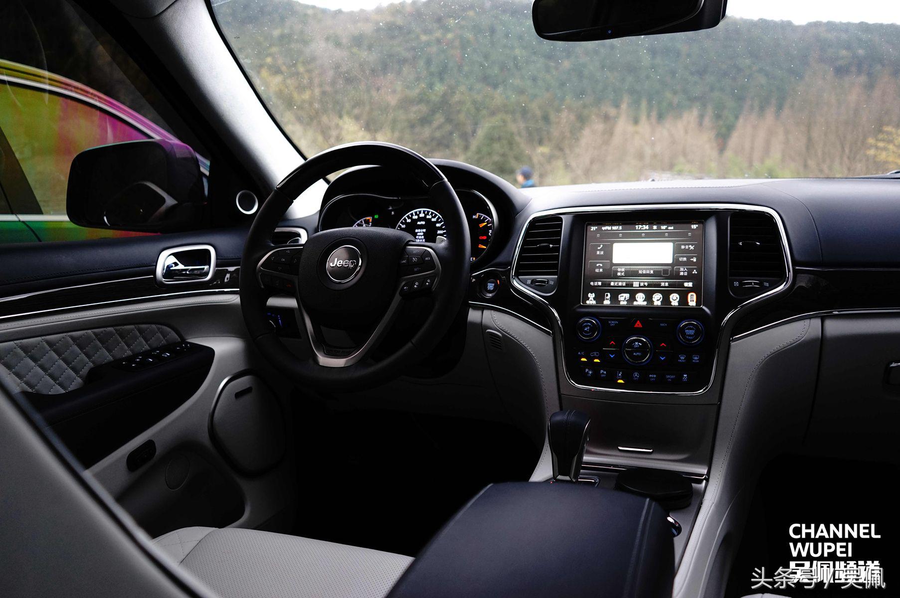 顶级豪华版大切诺基,美式肌肉车大切诺基