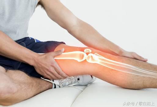 跑步会损伤膝盖吗正确的跑步方式,跑步膝盖最常见的损伤