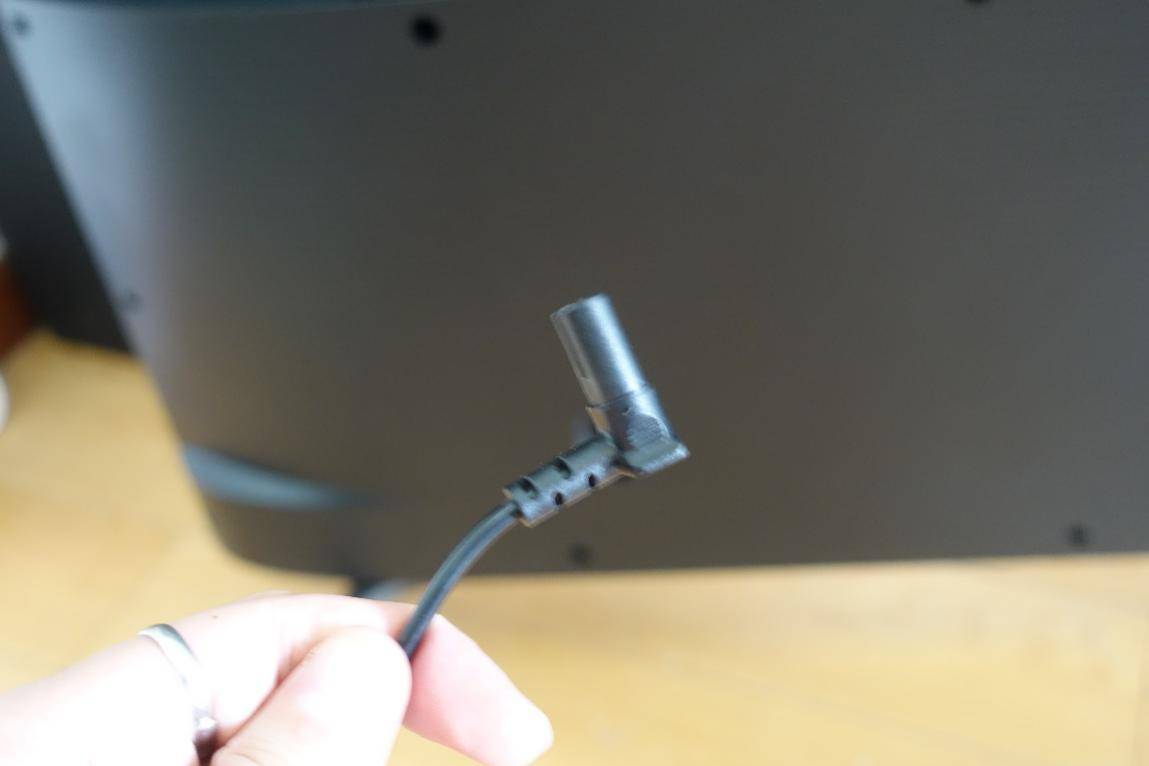 小米微鲸电视和乐视哪个好,小米微鲸电视测评