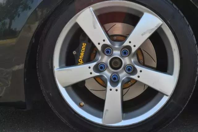 2010款马自达6睿翼轿跑2.5l,改装马自达睿翼轿跑