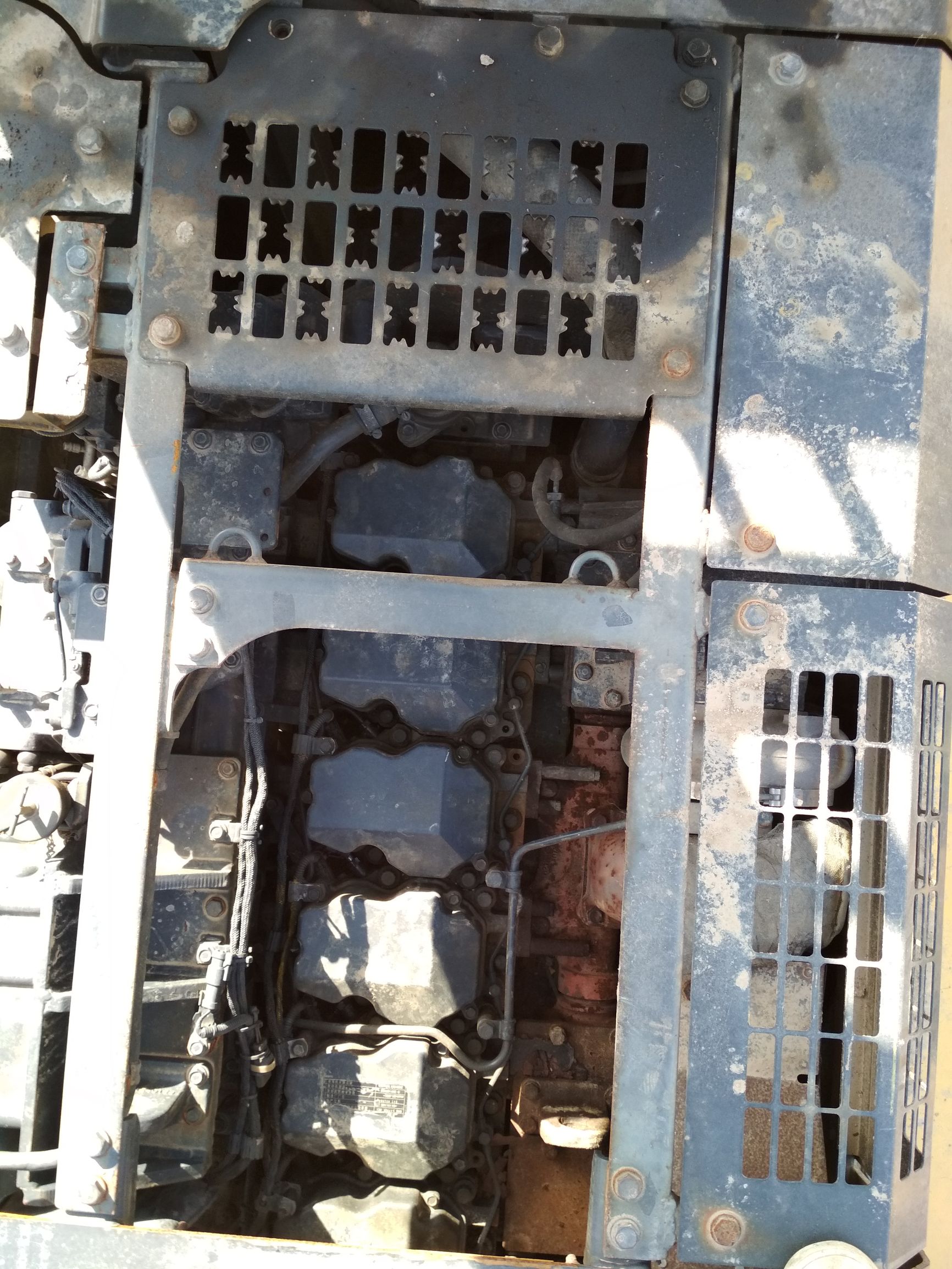 二手挖掘机分析,二手小松110挖掘机