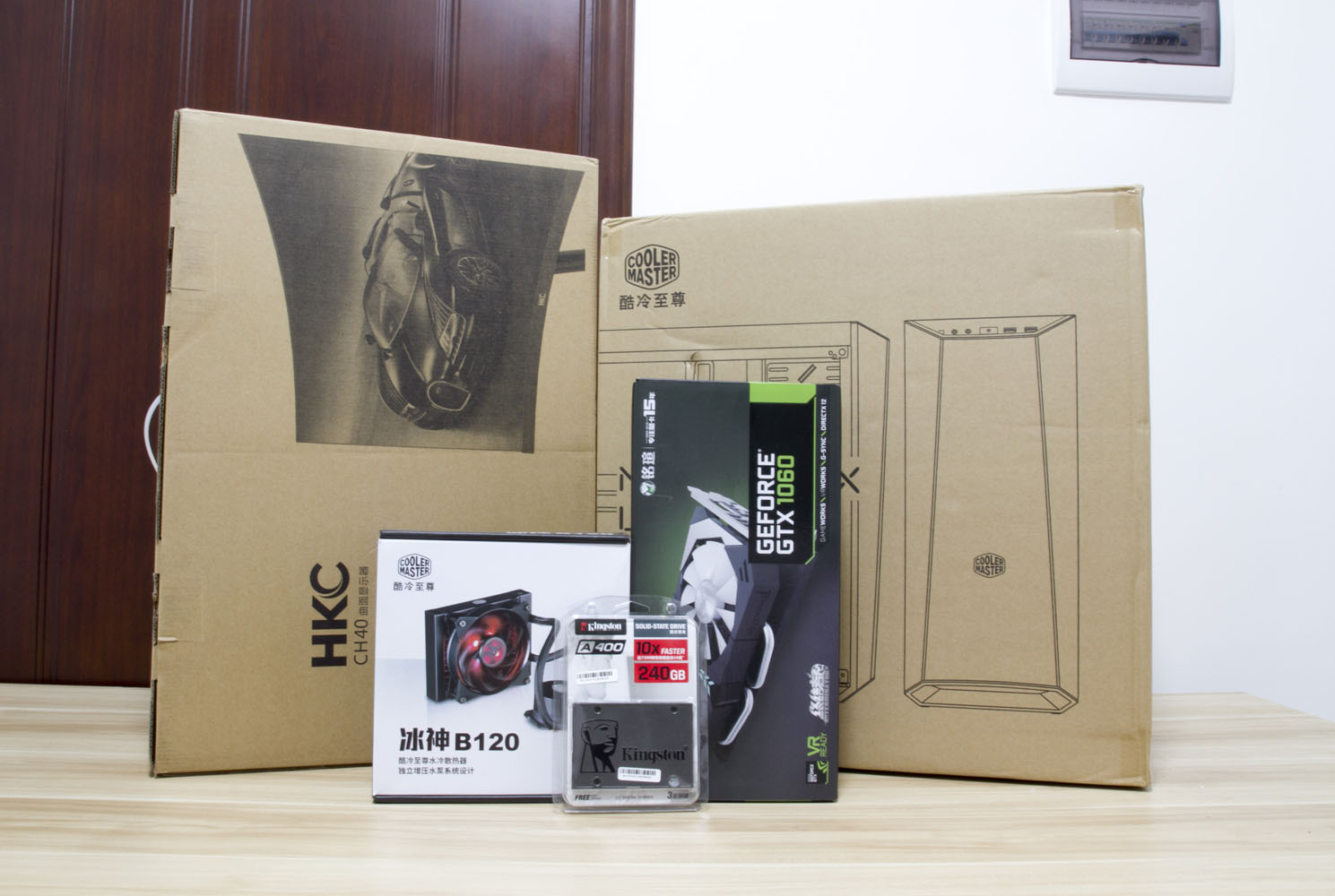 hkcc34034英寸4k曲面100hz,hkc31.5寸曲面电竞屏到手仅需1784元