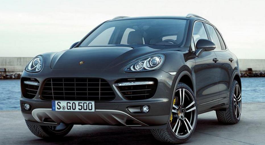 保时捷卡宴柴油版半价车成都,12年保时捷卡宴手动挡报价首付