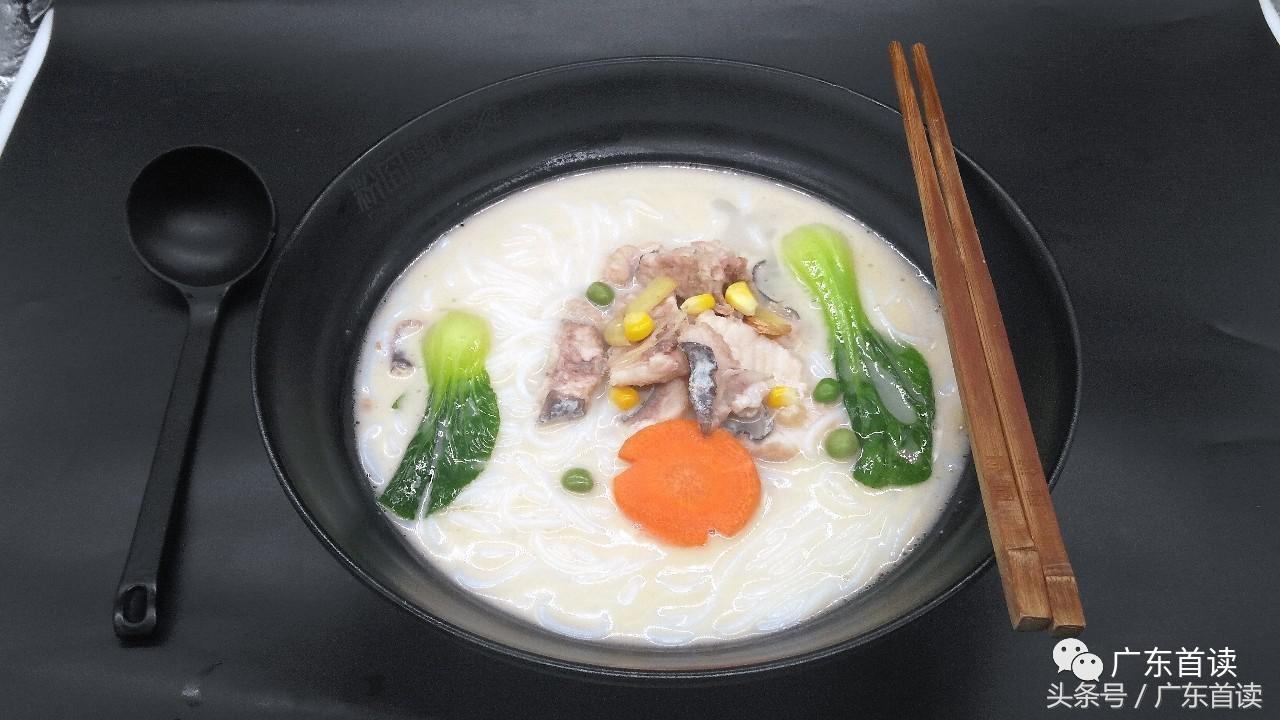 首家粉囧入驻深圳宝安一碗根正苗红有湘南情怀的鱼粉